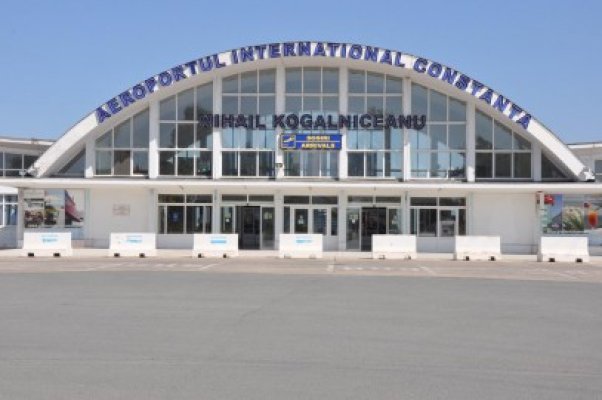 Aeroportul Kogălniceanu, deschis operării aeronavelor